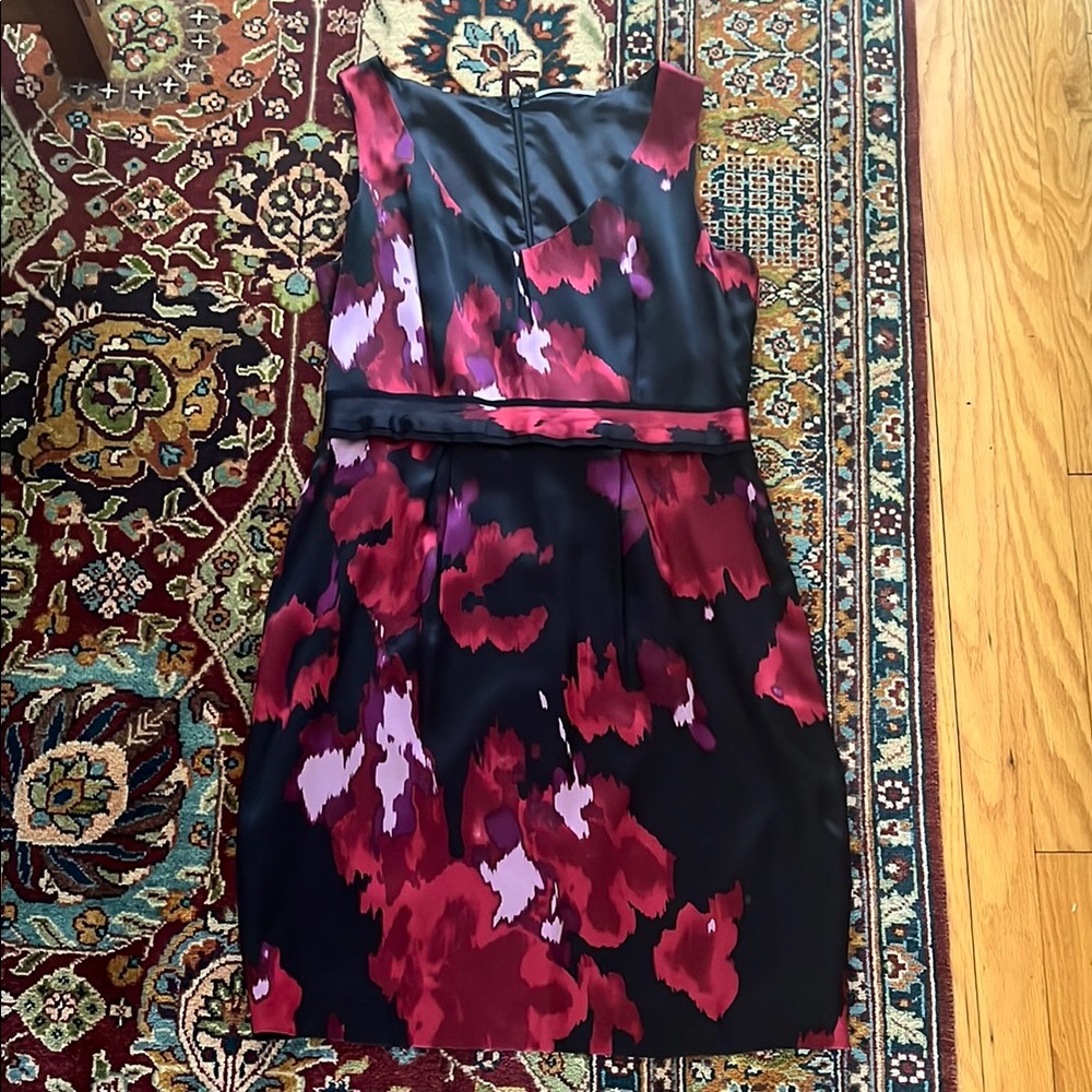 Tahari Elegant Floral Black and Red Dress